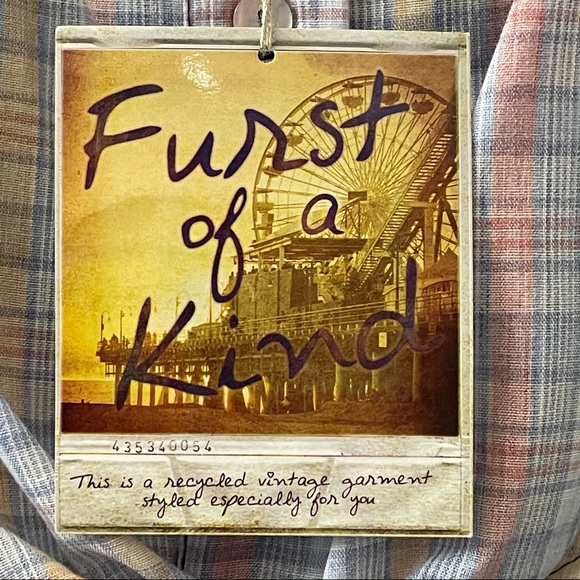 Furst Of A Kind plaid tie front blouse one size - Picture 11 of 13